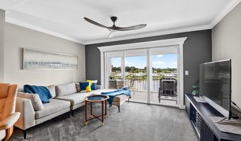 300 John F Kennedy Dr Ph8, Atlantis, FL 33462