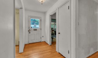 6 Ruthven Pl, Ann Arbor, MI 48104