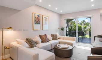 20940 NE 31st Pl, Aventura, FL 33180