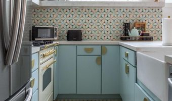 724 Charles Allen Dr NE 1, Atlanta, GA 30308