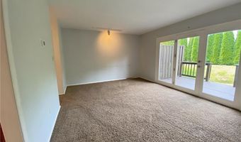 515 Ponds Edge Ln, Allentown, PA 18104