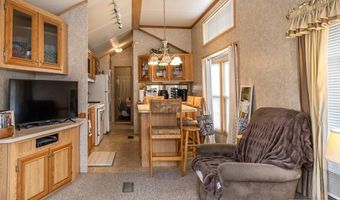 29 Breedlove Dr, Andrews, NC 28901