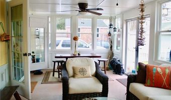 45 Hammond St 1, Newport, RI 02840