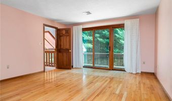 80 Fisher Rd 50, Cumberland, RI 02864
