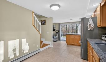 542 Main St, Hopkinton, RI 02833