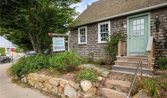 442 Dodge St, Block Island, RI 02807