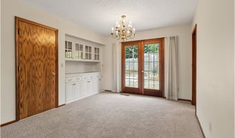 20267 HIGHWAY 213, Oregon City, OR 97045