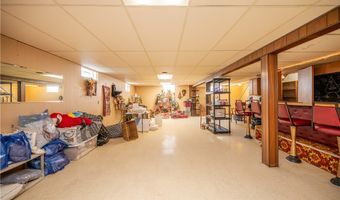 1788 Lancaster Dr, Austintown, OH 44511