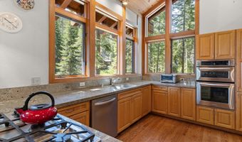 2321 Bear Falls Ln, Alpine Meadows, CA 96146