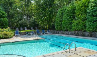 322 Arcadia Dr, Ancram, NY 12502