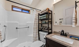 19921 WHALESHEAD Rd M2, Brookings, OR 97415