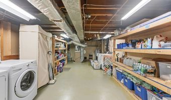 588 Newport Ave, Attleboro, MA 02703
