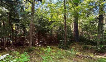 686 Wing Rd, Bethlehem, NH 03574