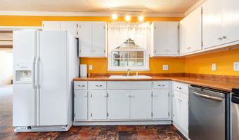 16805 Shaw Rd, Athens, AL 35611