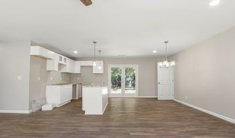 53 Bay Shore Dr, Apalachicola, FL 32320