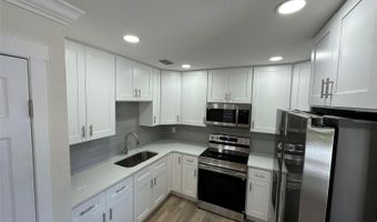 6013 FORTUNE Pl 6013, Apollo Beach, FL 33572