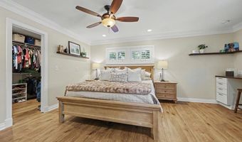 4568 Shade Rd, La Mesa, CA 91941