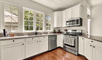 6747 APPLEMINT Ln, Alexandria, VA 22310