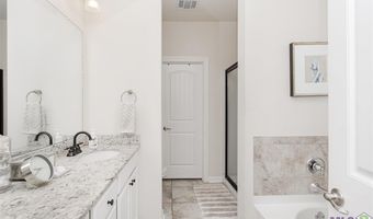 1436 Gardenia Ln, Baton Rouge, LA 70820