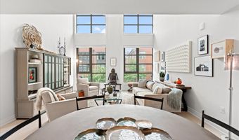 1201 N ROYAL St 214, Alexandria, VA 22314