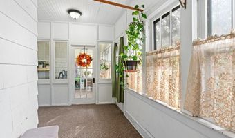 29 E GLOUCESTER Pike, Barrington, NJ 08007