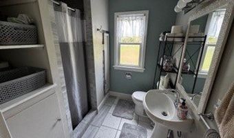 26585 W Maple St, Antioch, IL 60002