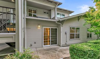 923 Mountain Meadows Cir, Ashland, OR 97520