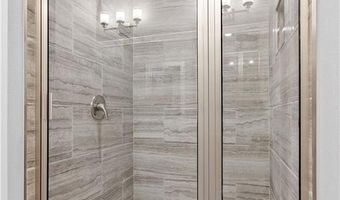 404 NW Retreat Ln, Bentonville, AR 72712