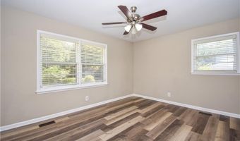 78 FAIRLANE St, Alexander City, AL 35010