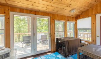 30 S Shore Dr, Barnstead, NH 03225