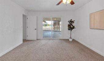 12490 Palomino Ln, Apple Valley, CA 92308