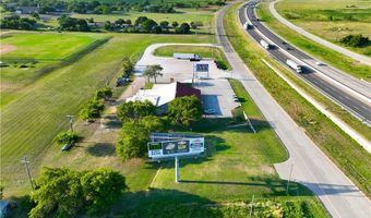 212 S Hickory St, Abbott, TX 76621