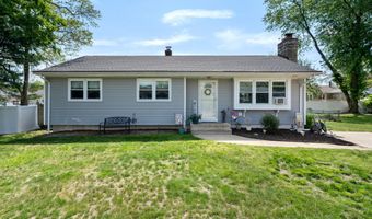 837 Cable Ave, Beachwood, NJ 08722