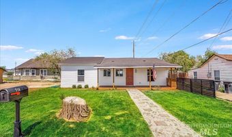 714 Walnut St, Buhl, ID 83616