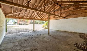 805 N Chestnut St, Aberdeen, NC 28315
