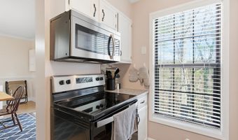 547- A KING, Basye, VA 22810