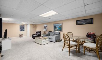 875 Hampton Cir 3, Aurora, OH 44202