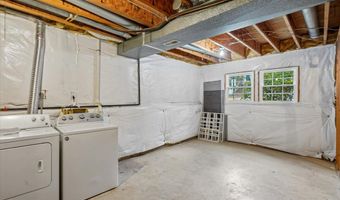 5569 JOWETT Ct, Alexandria, VA 22315