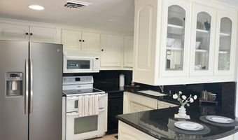 2631 NORTHERN Rd 210, Appleton, WI 54914