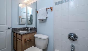 117 HARVESTER Dr, Lake Frederick, VA 22630