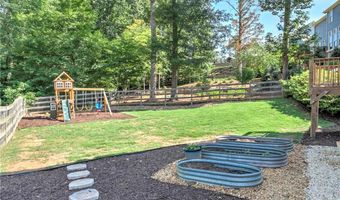 8510 Hightower Rdg, Ball Ground, GA 30107