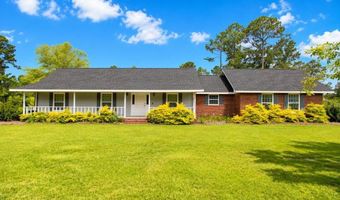1194 Blackshear Hwy, Baxley, GA 31513