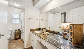 403 N Baugh St, Alvarado, TX 76009