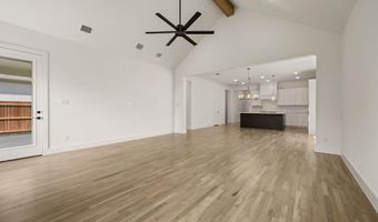 201 Kingfisher Ct, Aledo, TX 76008