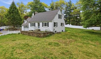 7 Page Rd, Bedford, MA 01730