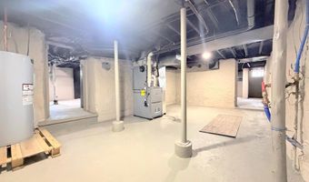 1730 N ONEIDA St, Appleton, WI 54911