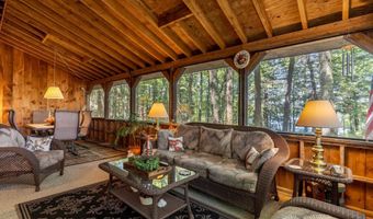 396 Mica Point Rd, Barrington, NH 03825