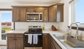 2016 Ross Way, Belgrade, MT 59714