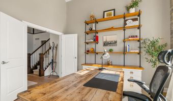 3078 N Spurway Dr, Ann Arbor, MI 48105