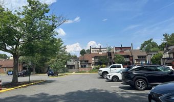 3805 EL CAMINO Pl 25, Alexandria, VA 22309